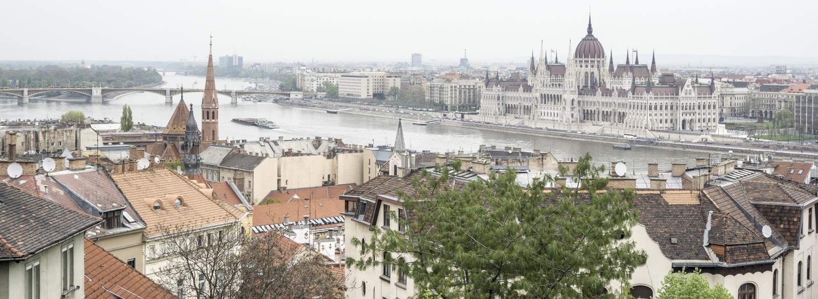 image of Budapest's skyline, where you'll find fine regional dining at restaurant Babel Budapest